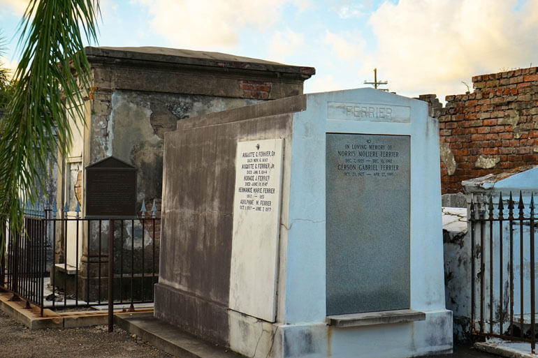 St. Louis Cemetery No. 1